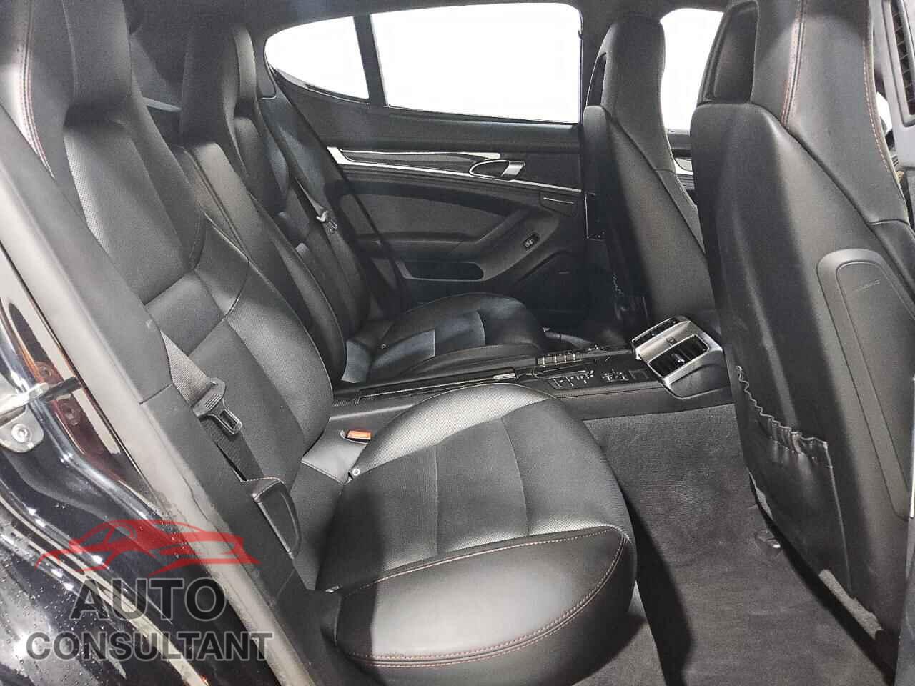 PORSCHE PANAMERA 2015 - WP0AF2A73FL081917