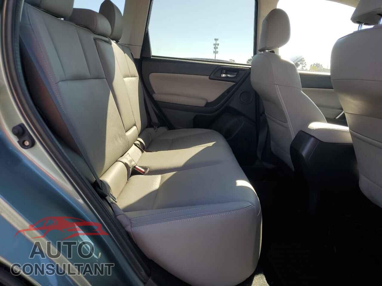 SUBARU FORESTER 2017 - JF2SJARC0HH523882