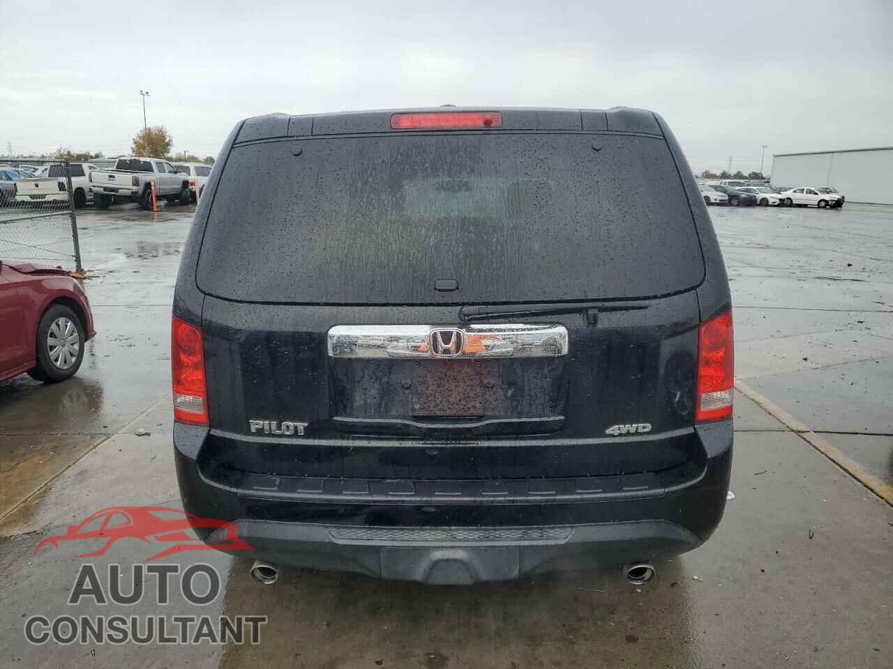 HONDA PILOT 2015 - 5FNYF4H54FB024031
