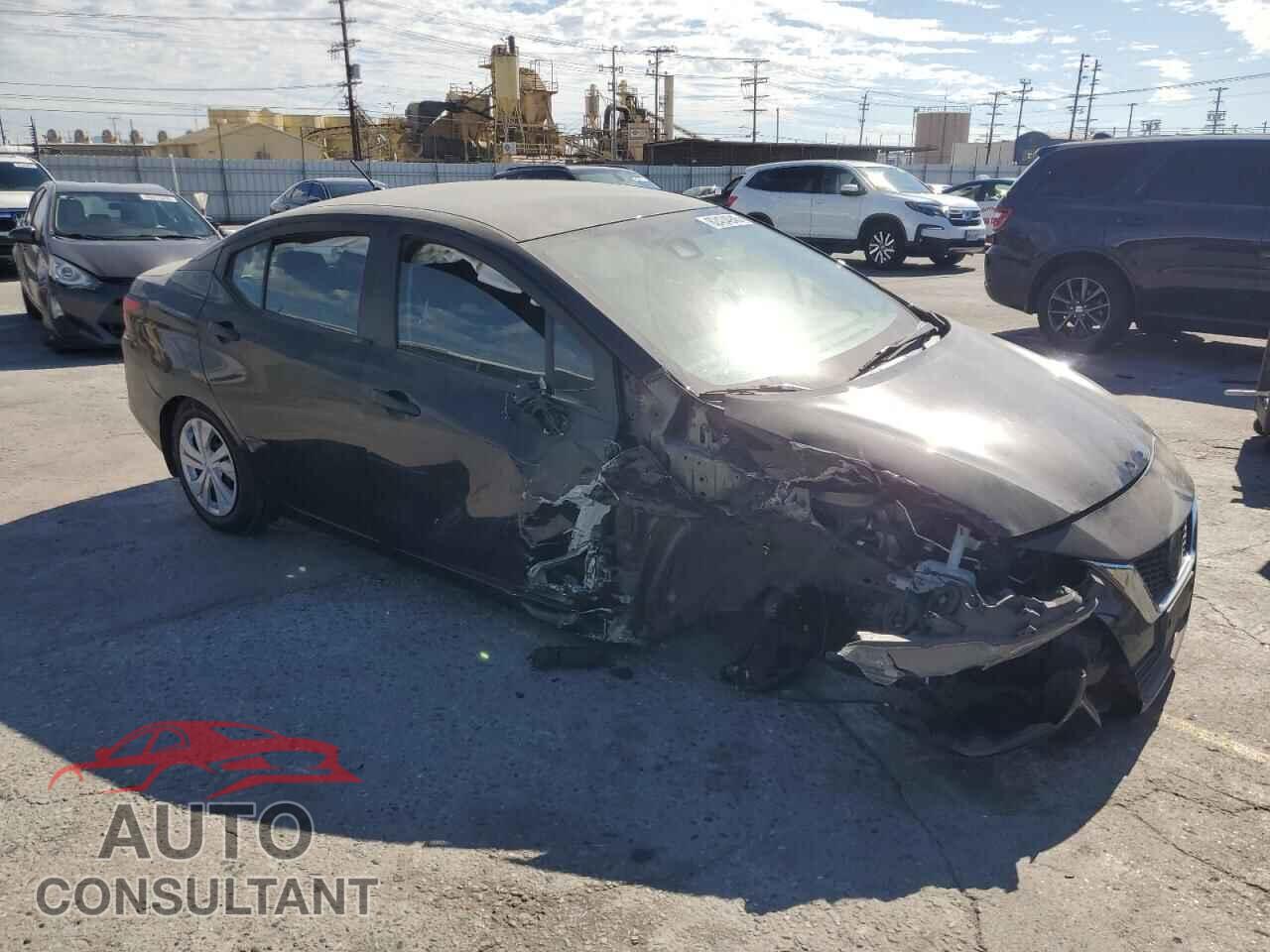 NISSAN VERSA 2021 - 3N1CN8DV2ML805741