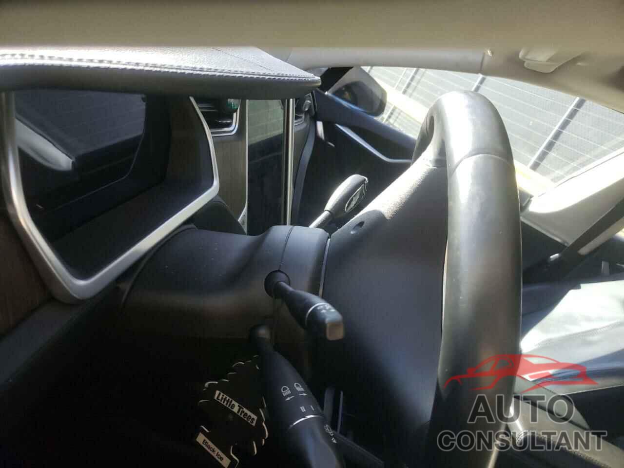 TESLA MODEL S 2013 - 5YJSA1CN0DFP26595