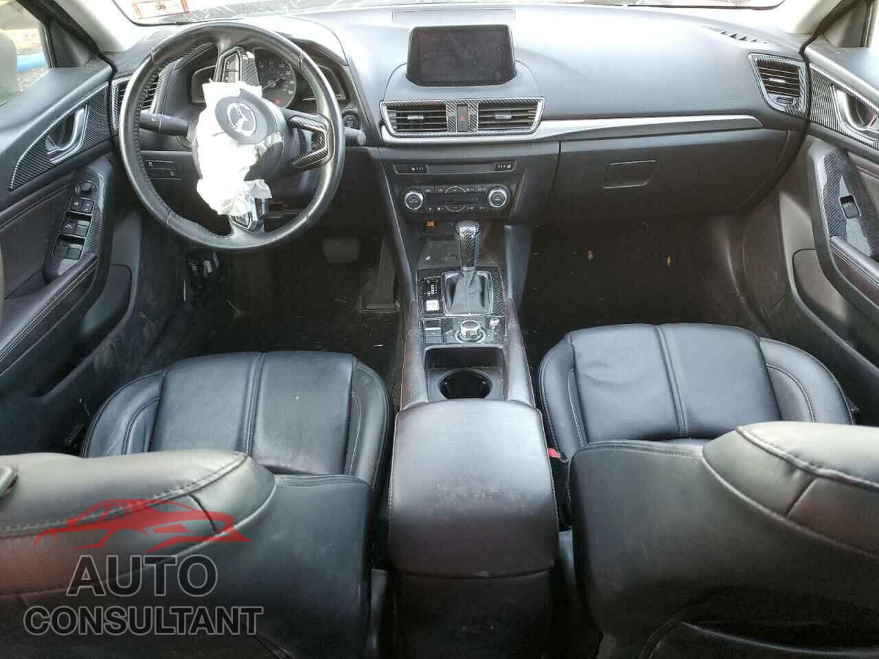 MAZDA 3 2017 - 3MZBN1L32HM133533