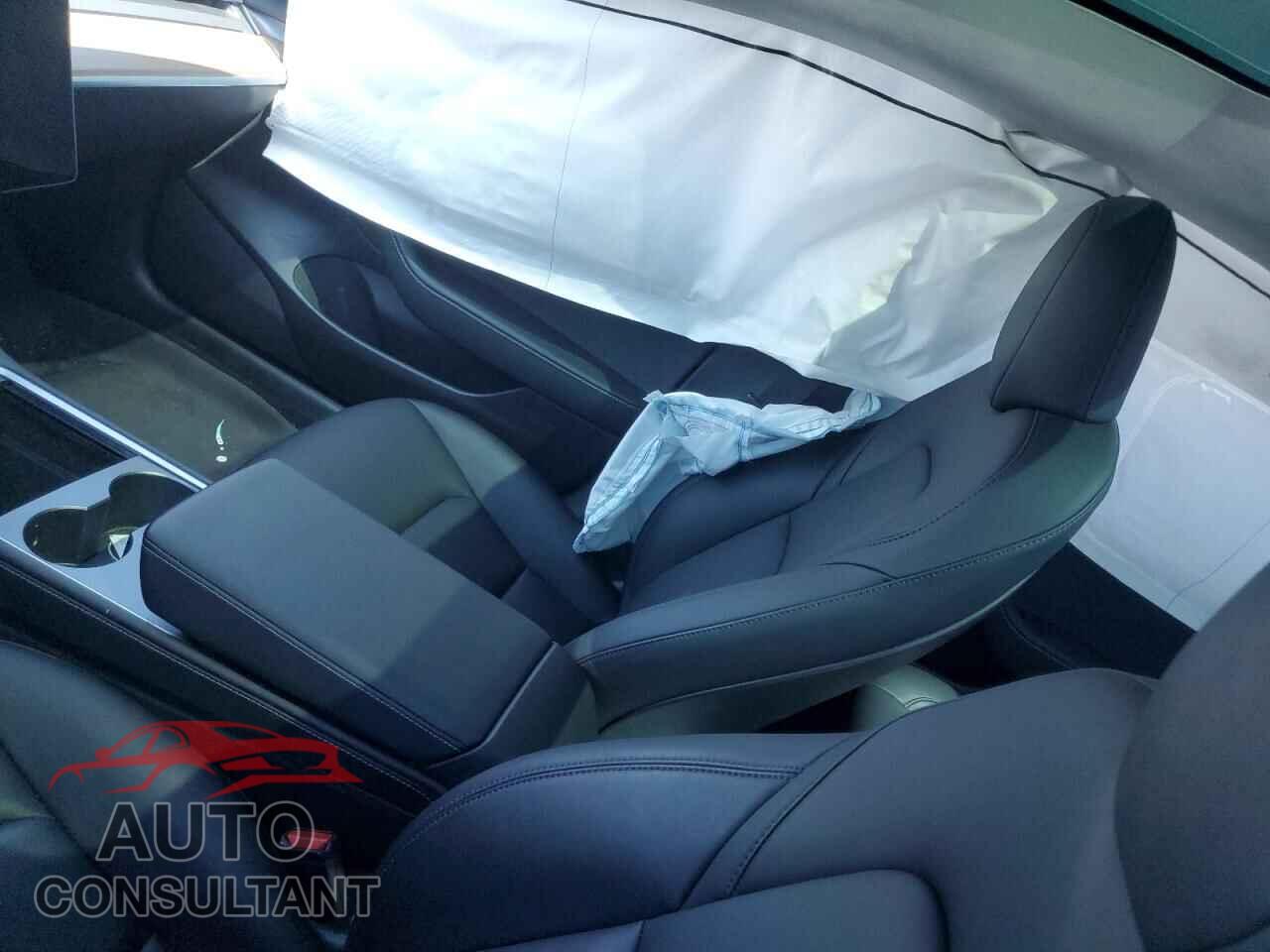 TESLA MODEL 3 2023 - 5YJ3E1EA6PF551678
