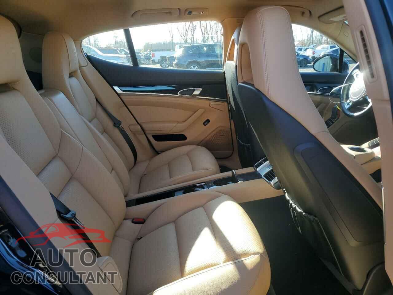 PORSCHE PANAMERA 2013 - WP0AA2A7XDL015036