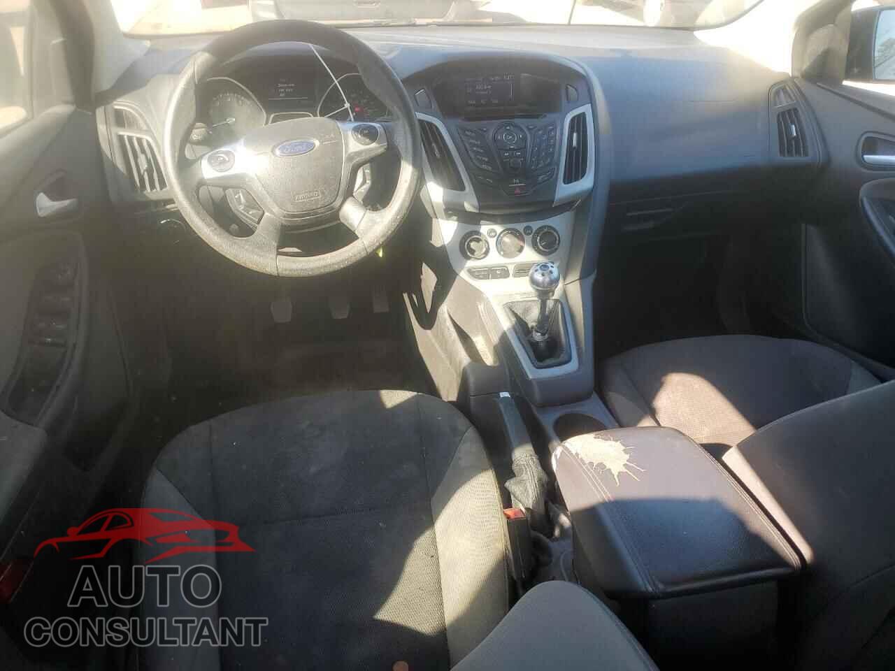 FORD FOCUS 2013 - 1FADP3F28DL368797