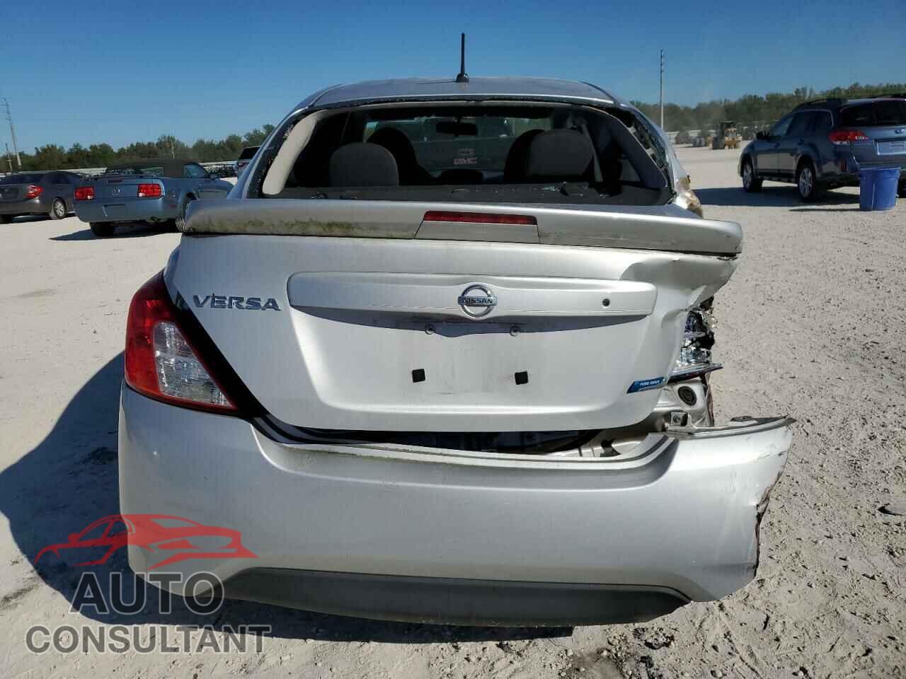 NISSAN VERSA 2016 - 3N1CN7AP1GL872643