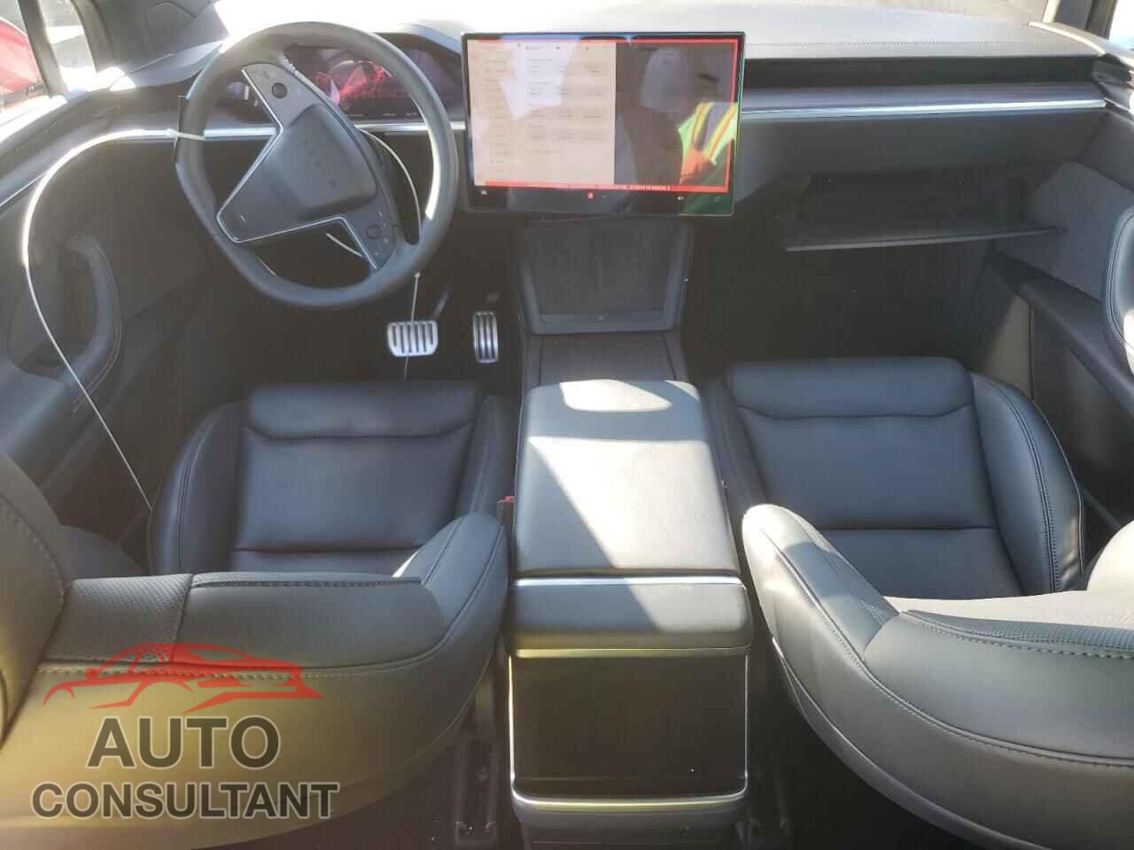 TESLA MODEL X 2023 - 7SAXCDE54PF430422