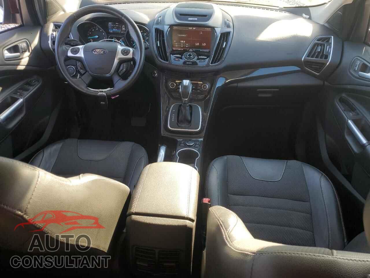 FORD ESCAPE 2013 - 1FMCU9J98DUD14606