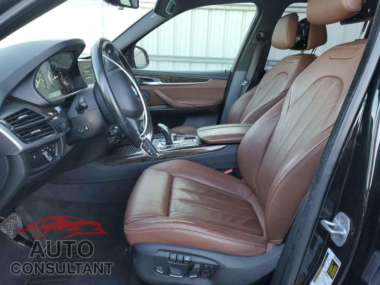 BMW X5 2018 - 5UXKR0C56J0X92614