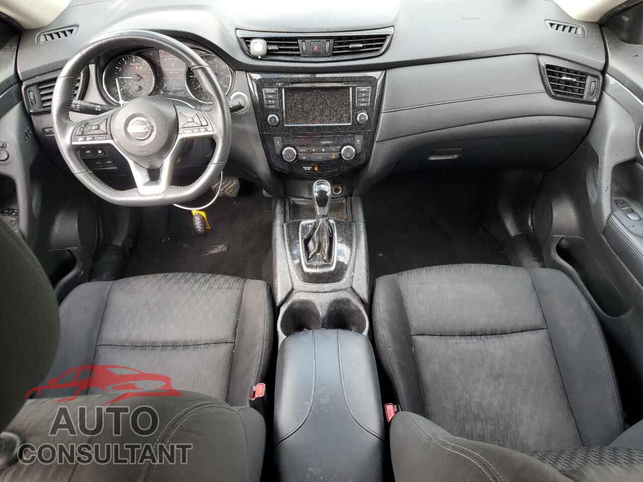 NISSAN ROGUE 2018 - KNMAT2MT8JP511685