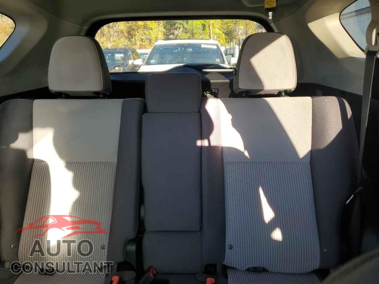 TOYOTA RAV4 2013 - 2T3RFREV2DW097833