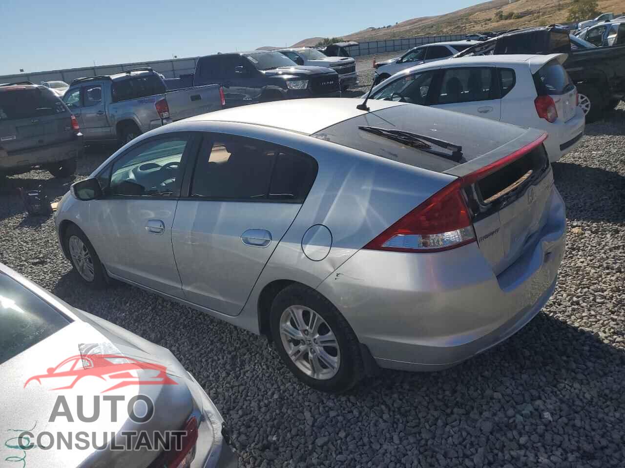 HONDA INSIGHT 2010 - JHMZE2H75AS037961