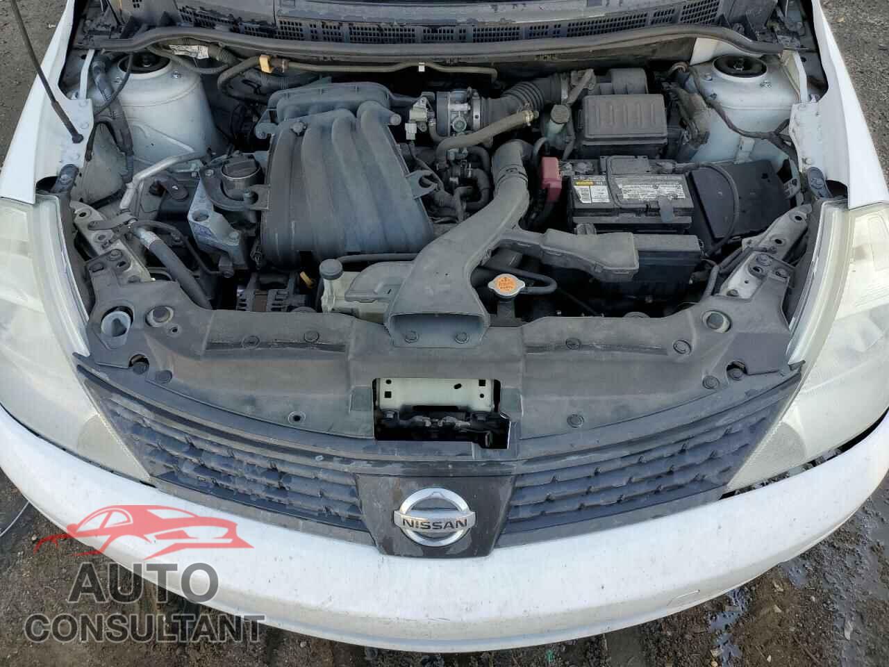NISSAN VERSA 2011 - 3N1CC1AP7BL363815
