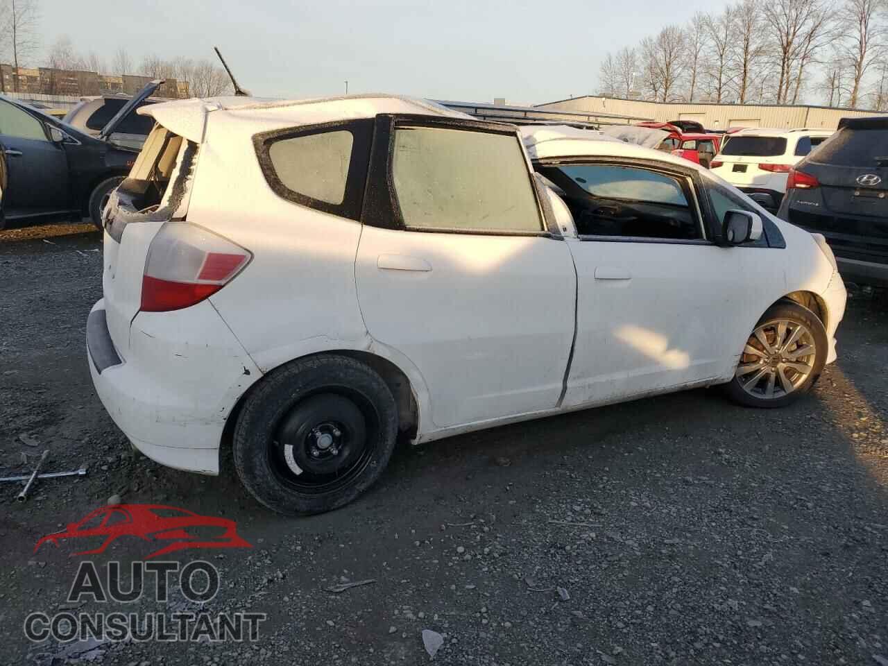 HONDA FIT 2013 - JHMGE8H54DC042978