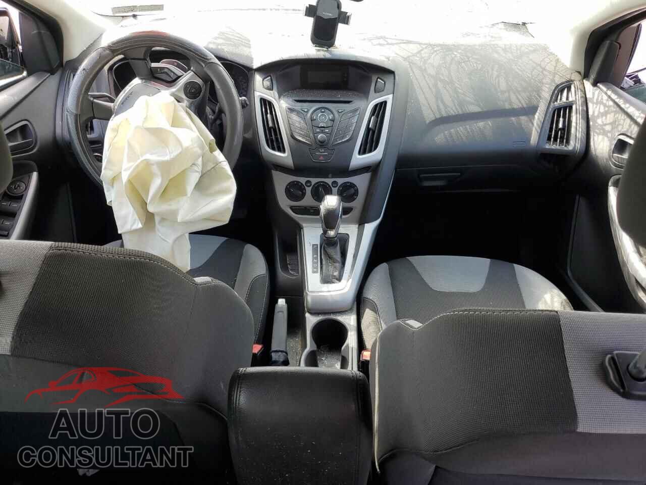 FORD FOCUS 2012 - 1FAHP3K26CL297380