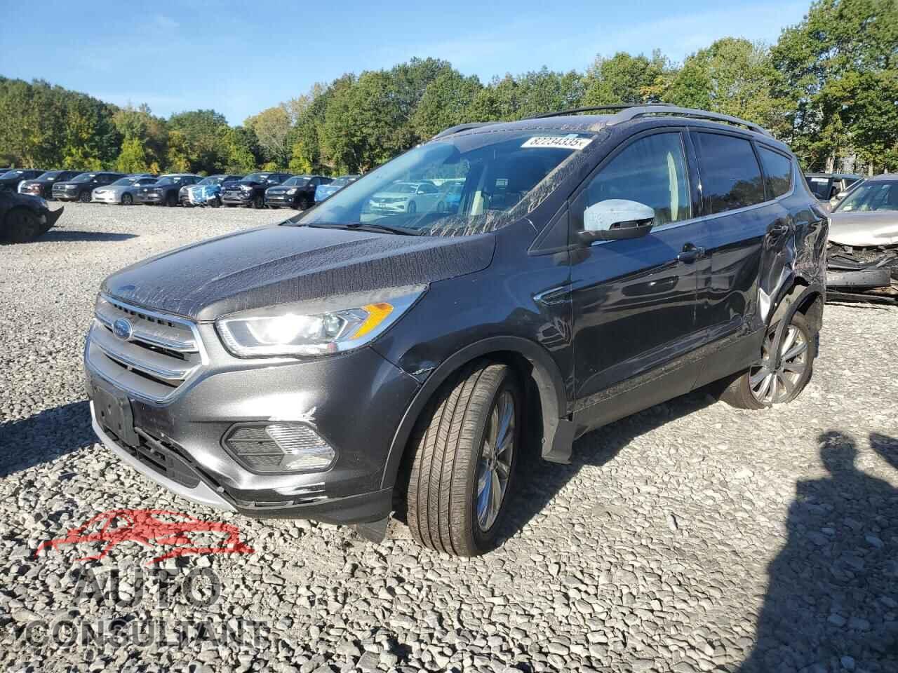 FORD ESCAPE 2017 - 1FMCU9JD5HUA56393