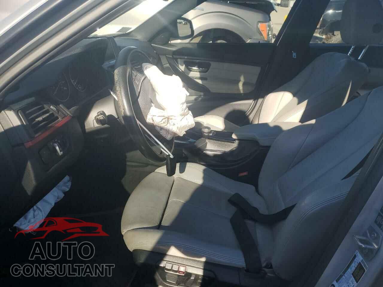 BMW 3 SERIES 2013 - WBA3B3C53DF535873