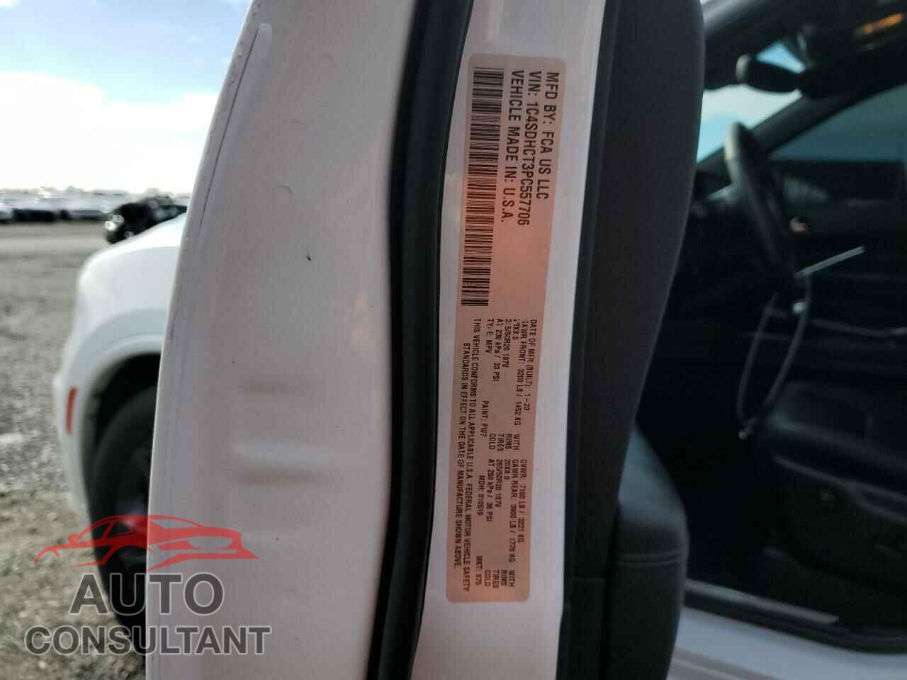 DODGE DURANGO 2023 - 1C4SDHCT3PC557706
