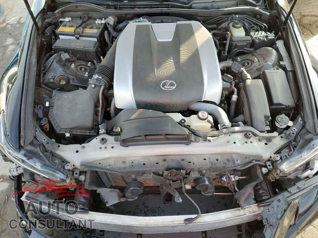 LEXUS IS 2018 - JTHC81D23J5032726