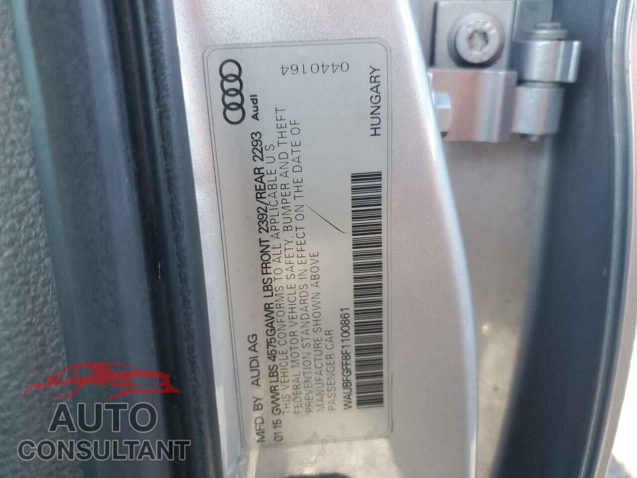 AUDI A3 2015 - WAUBFGFF8F1100861