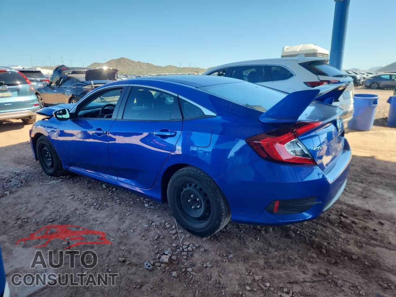 HONDA CIVIC 2018 - 2HGFC2F55JH557050