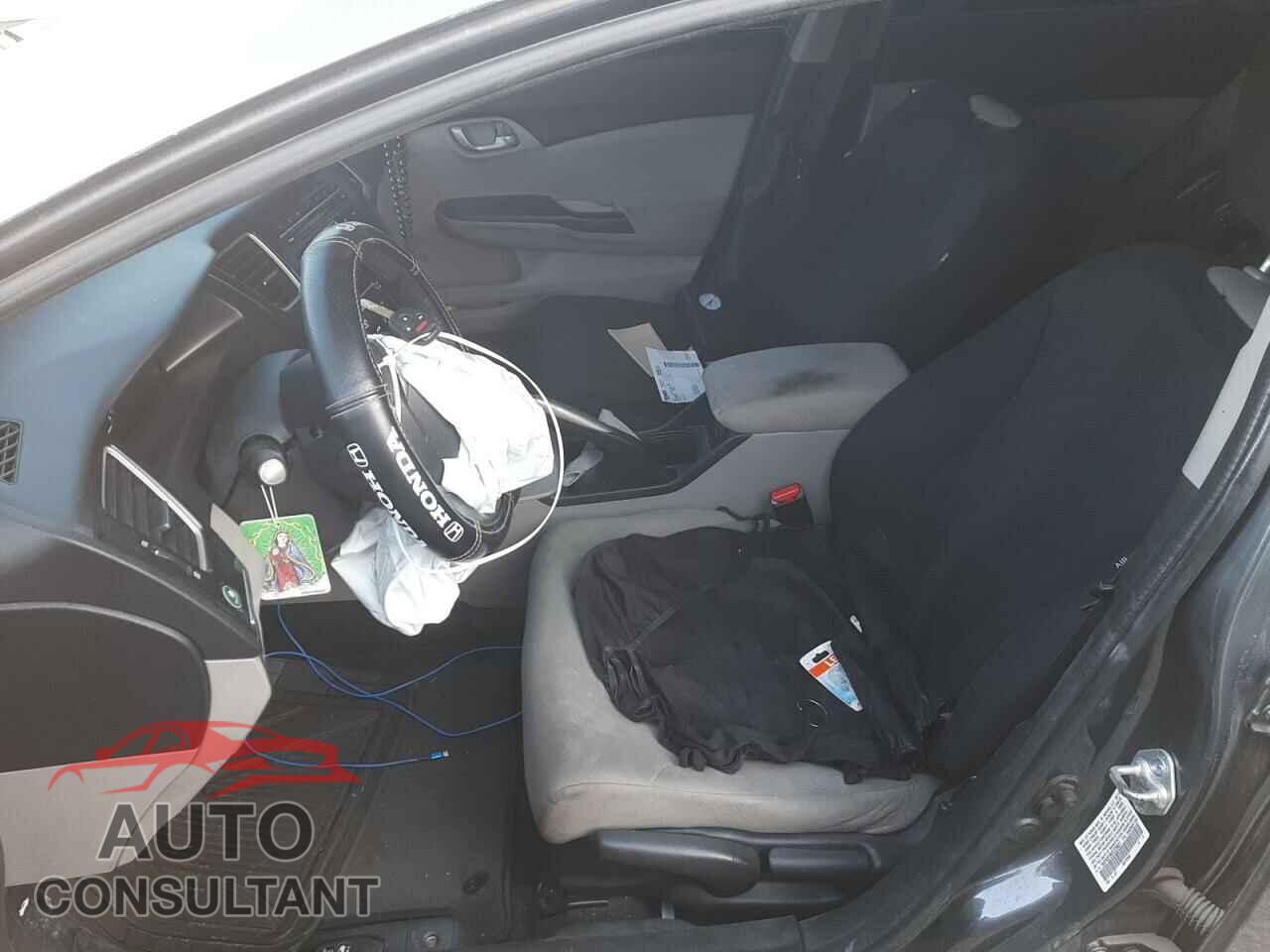 HONDA CIVIC 2013 - 19XFB2F56DE226821