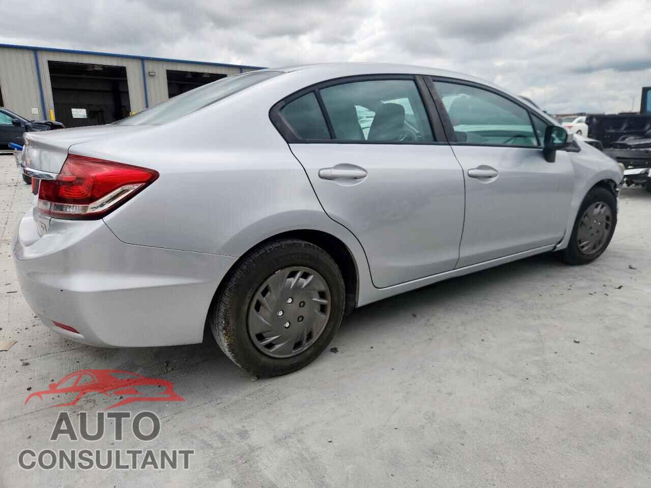 HONDA CIVIC 2015 - 2HGFB2F57FH559554