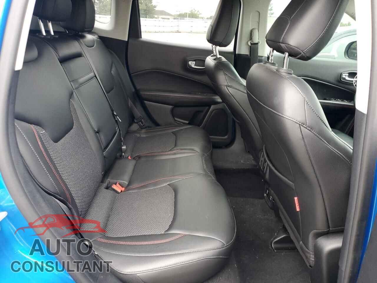 JEEP COMPASS 2018 - 3C4NJDDBXJT235094