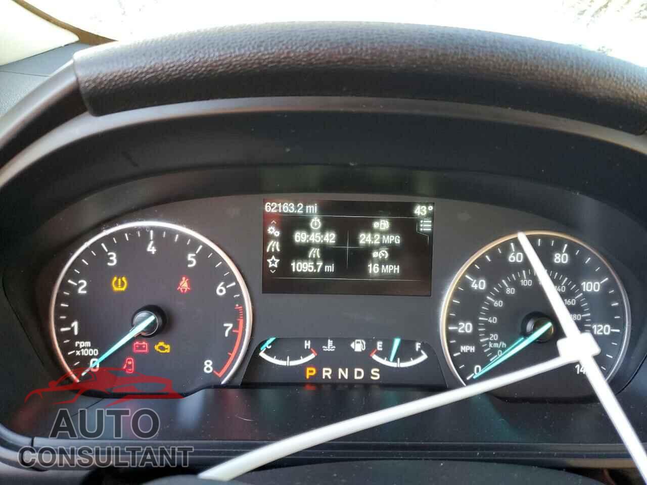 FORD ECOSPORT 2018 - MAJ3P1TE1JC174297