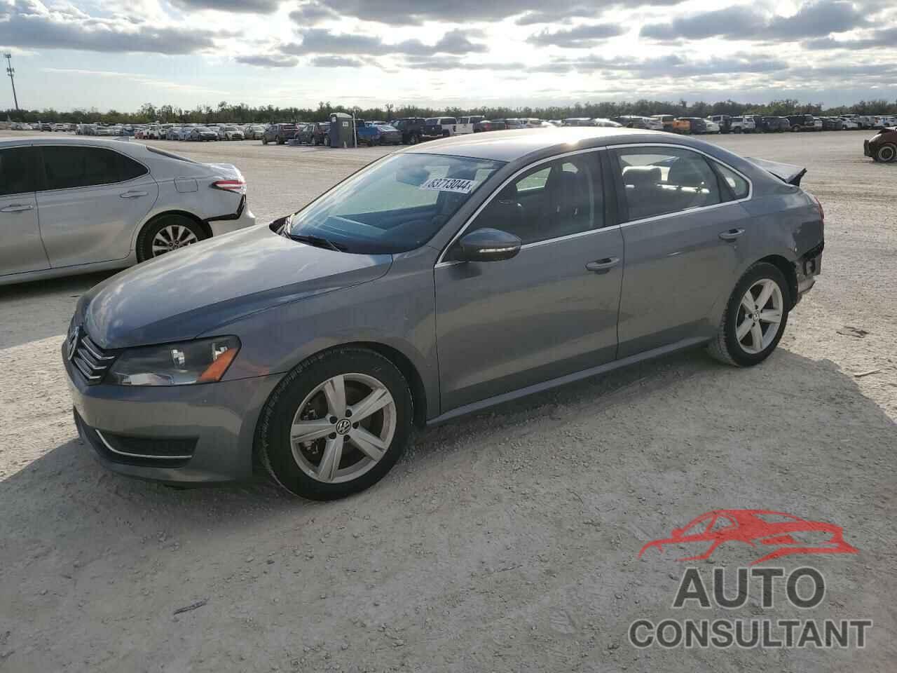VOLKSWAGEN PASSAT 2012 - 1VWBP7A36CC011414