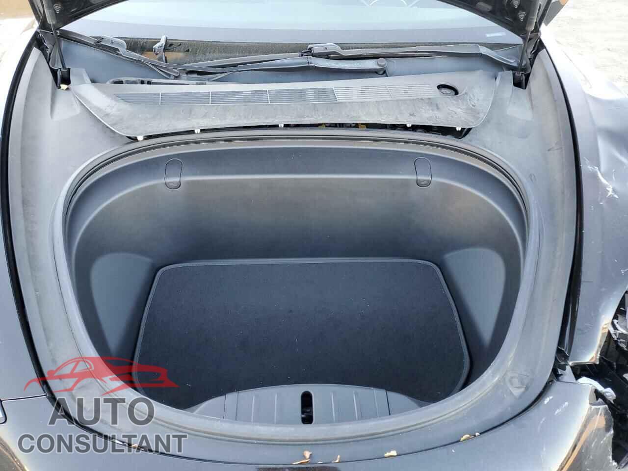TESLA MODEL 3 2018 - 5YJ3E1EAXJF156412