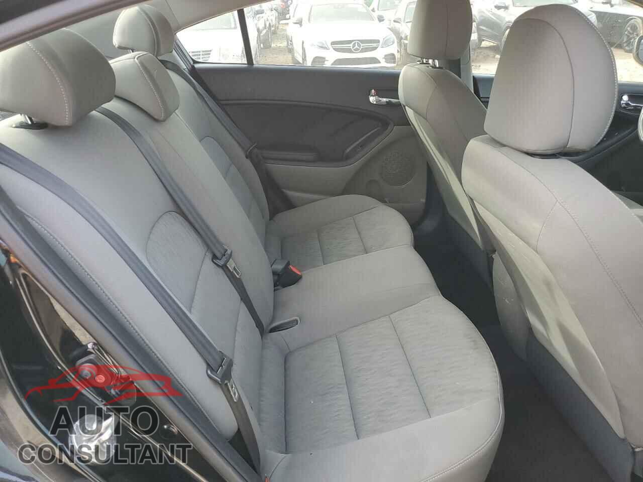 KIA FORTE 2015 - KNAFK4A67F5432091