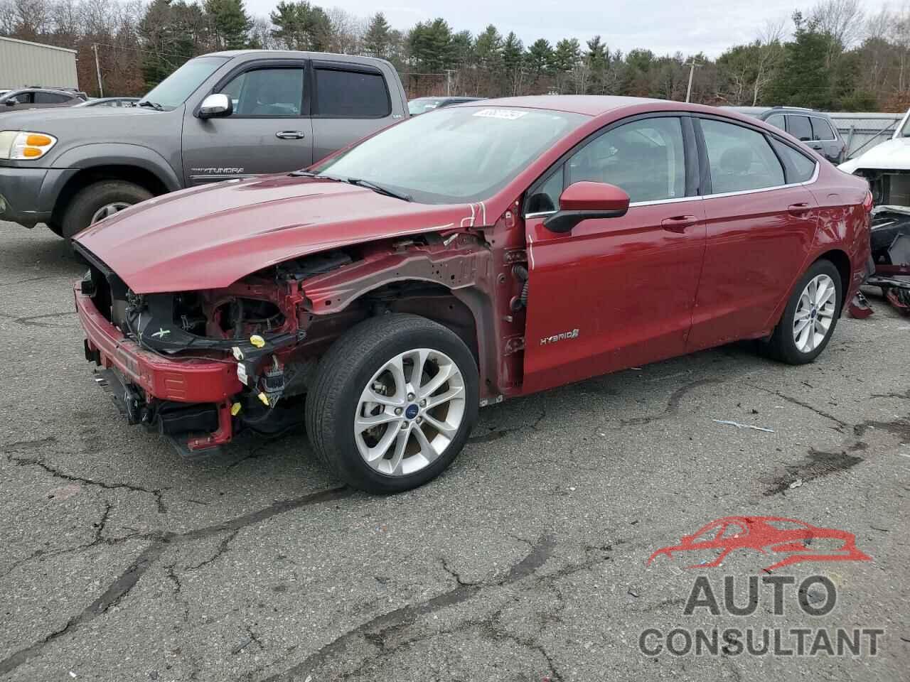 FORD FUSION 2019 - 3FA6P0LU6KR220885