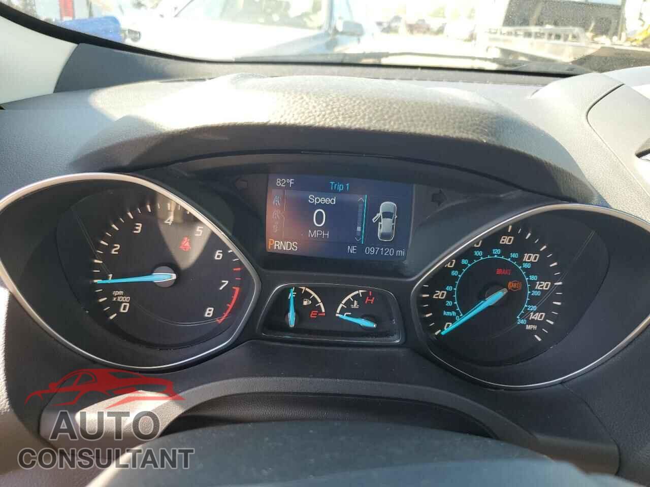 FORD ESCAPE 2015 - 1FMCU0GX5FUB80139