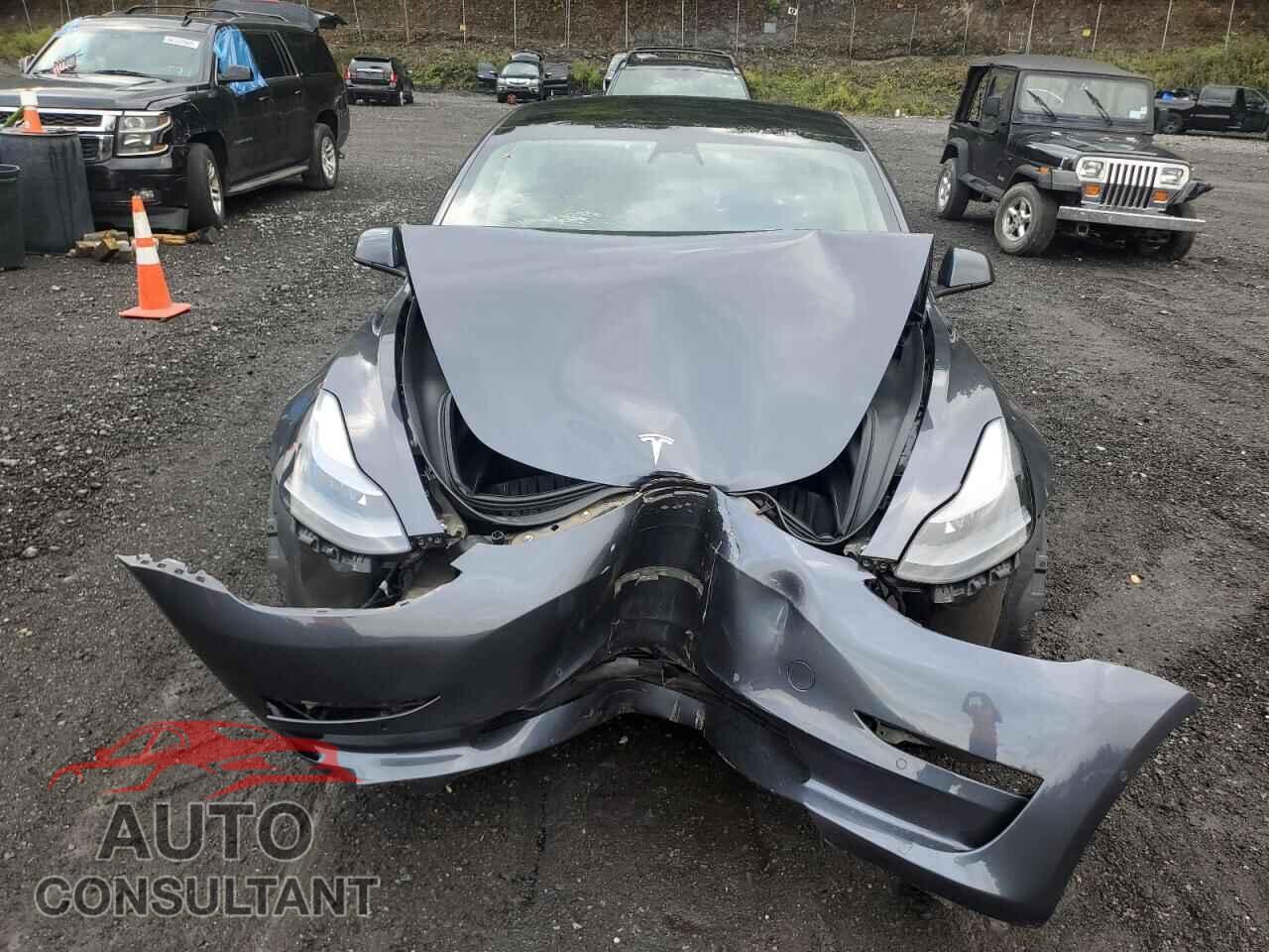 TESLA MODEL 3 2022 - 5YJ3E1EB1NF349059
