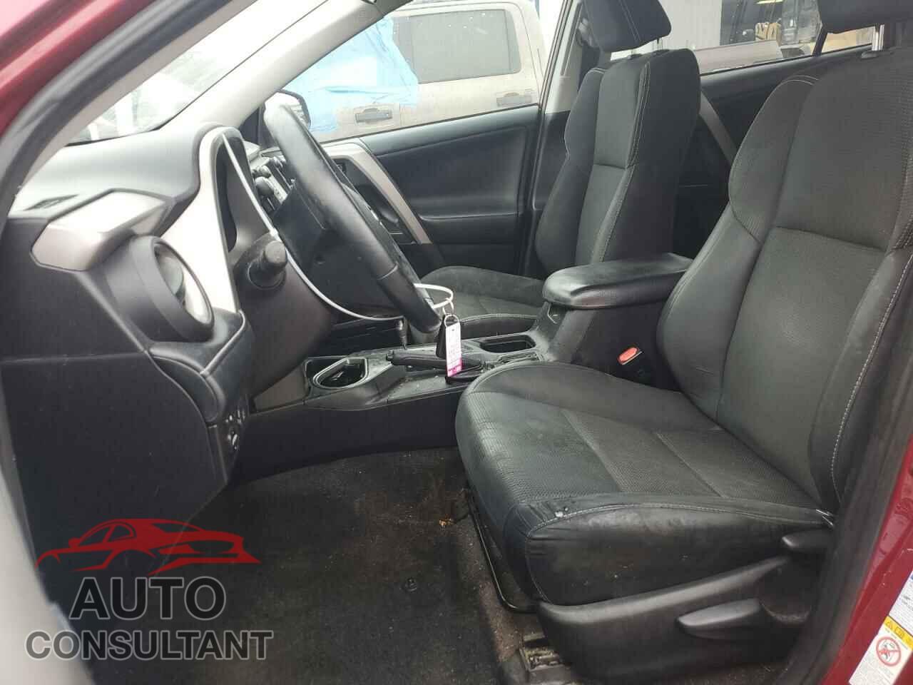 TOYOTA RAV4 2018 - 2T3RFREV7JW734601