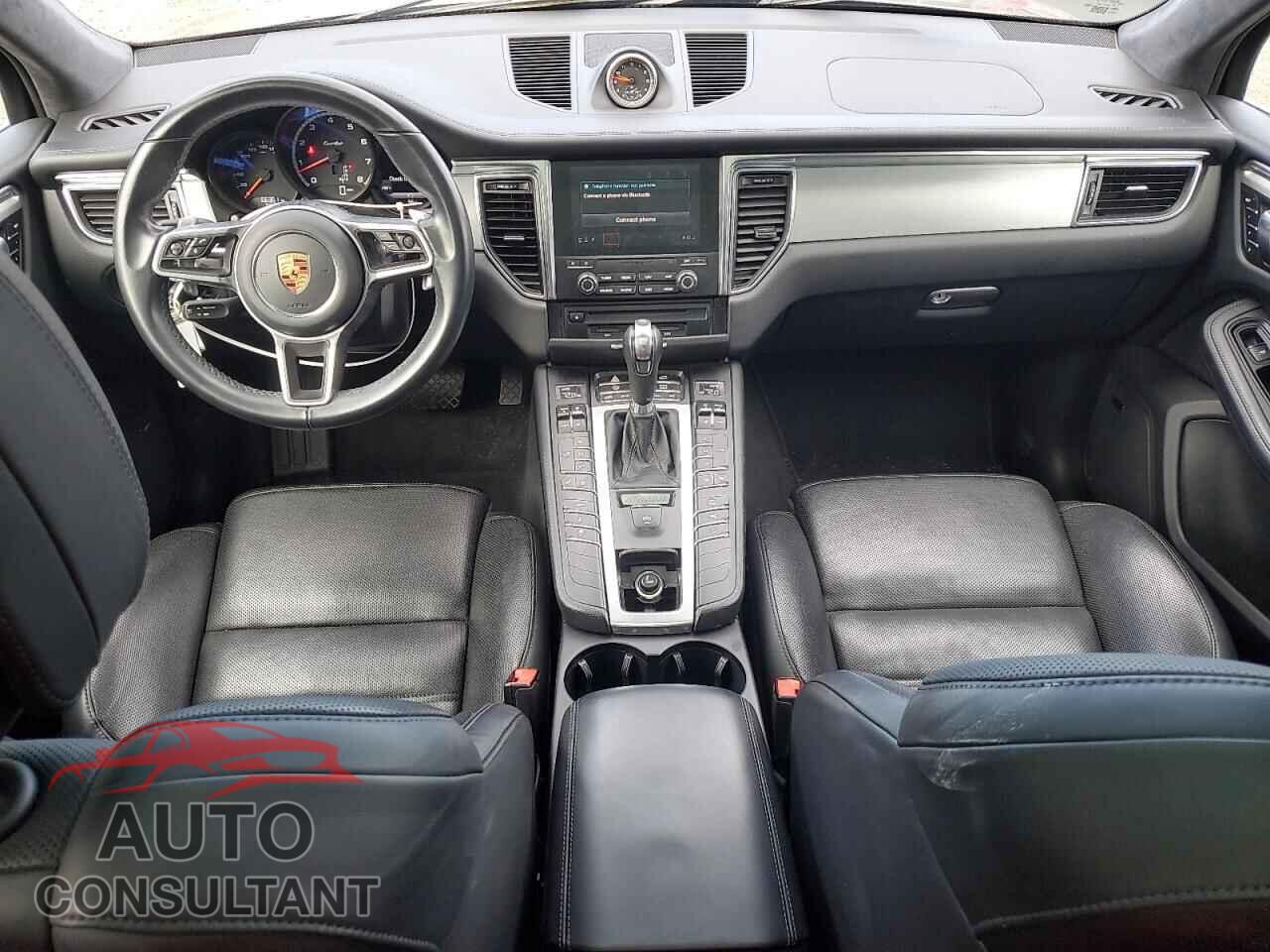 PORSCHE MACAN 2018 - WP1AF2A51JLB70469