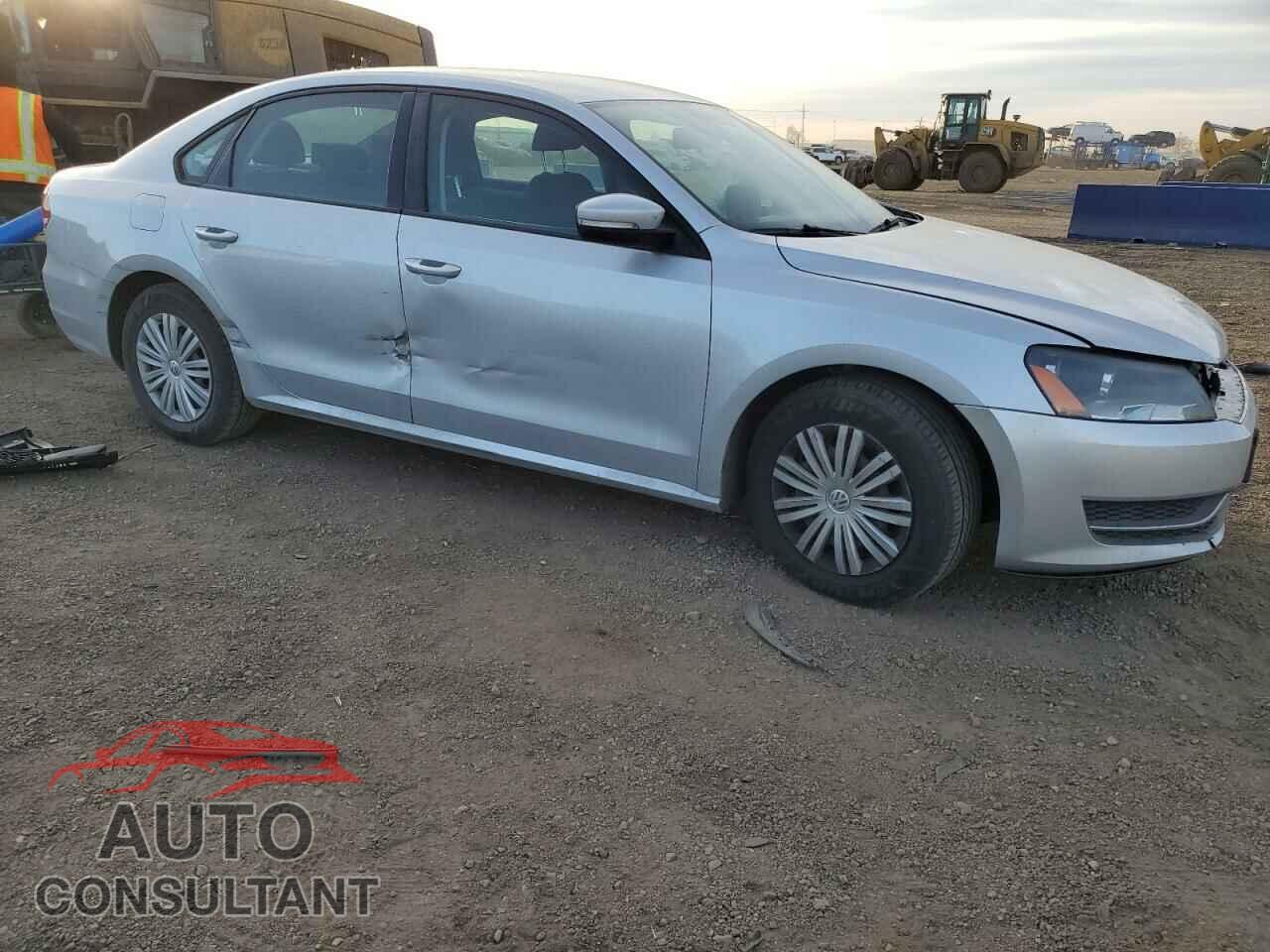 VOLKSWAGEN PASSAT 2014 - 1VWAP7A32EC007181