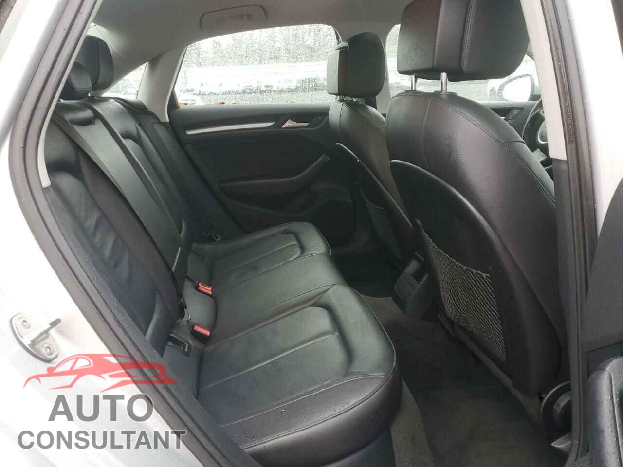 AUDI A3 2015 - WAUACGFF4F1010899