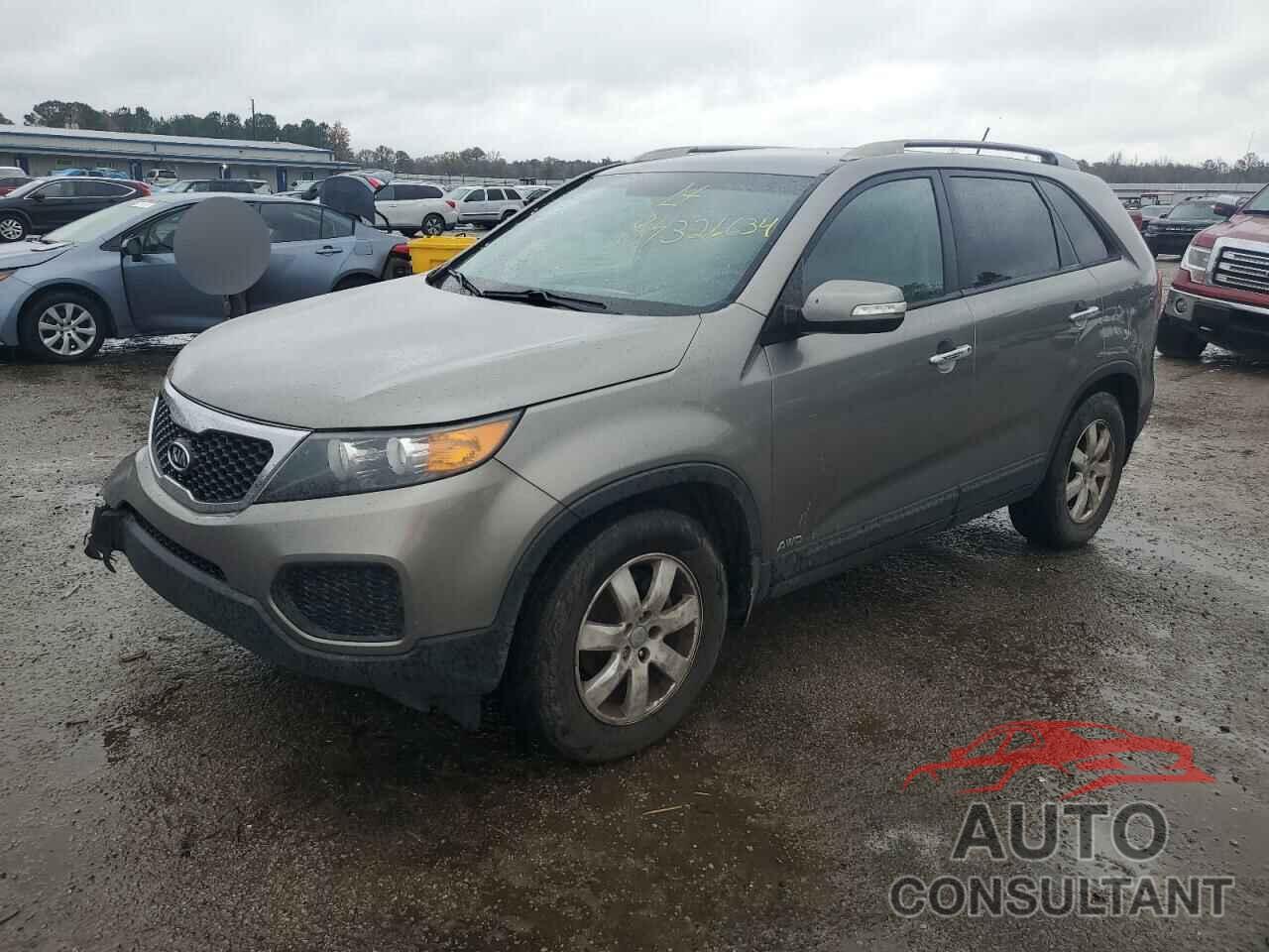 KIA SORENTO 2013 - 5XYKTDA22DG317513