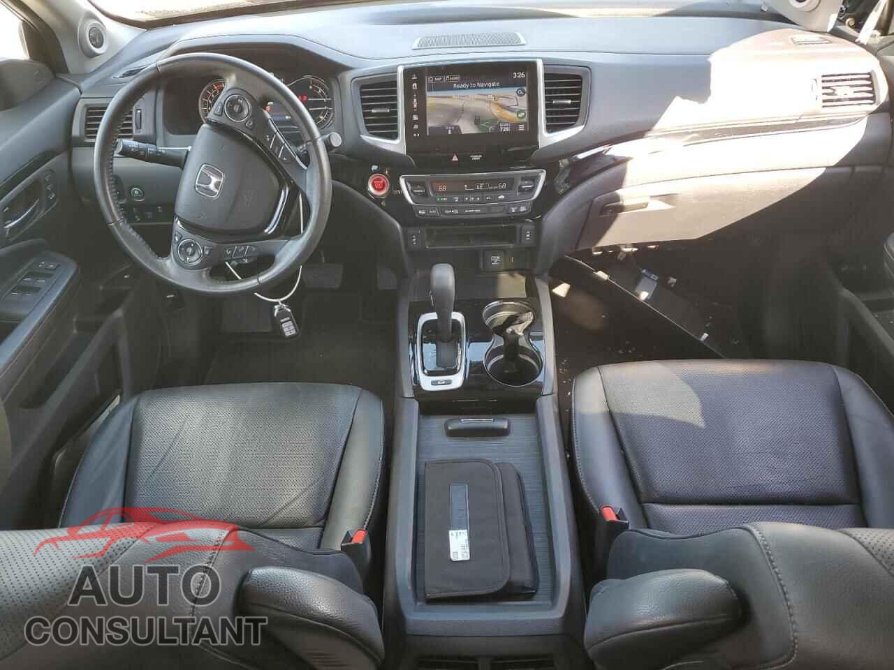 HONDA RIDGELINE 2017 - 5FPYK3F76KB003791