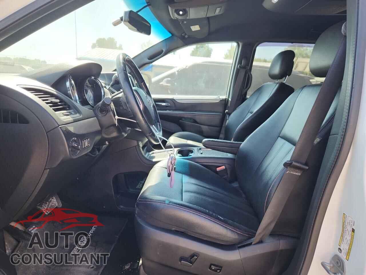 DODGE CARAVAN 2017 - 2C4RDGEG2HR692547
