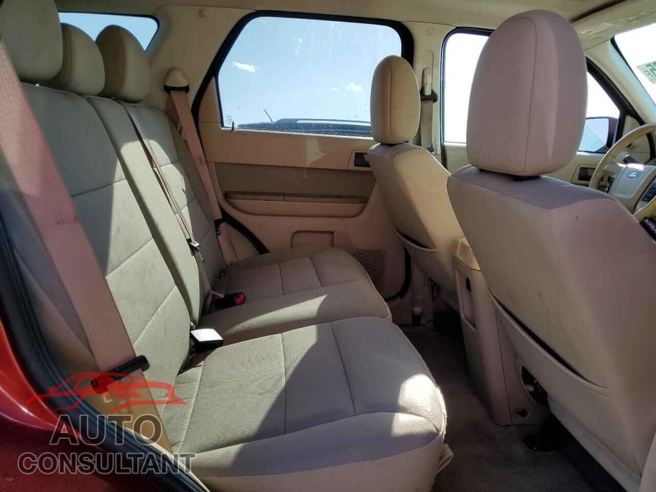 FORD ESCAPE 2012 - 1FMCU0DG5CKA48221