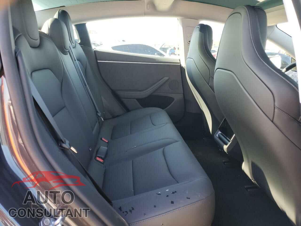 TESLA MODEL 3 2024 - 5YJ3E1ET6RF866047