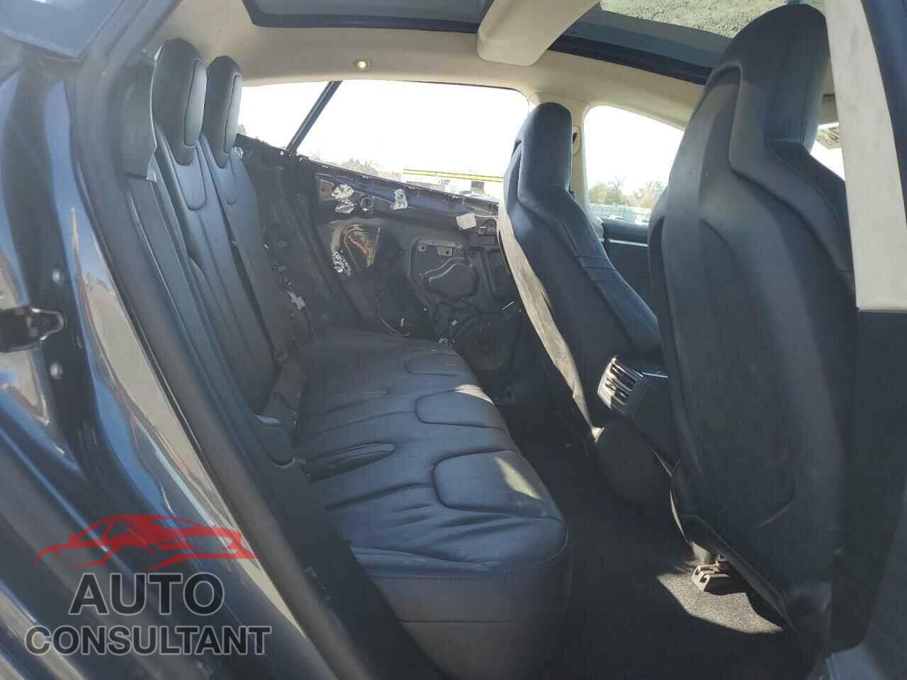 TESLA MODEL S 2015 - 5YJSA1S23FF096856