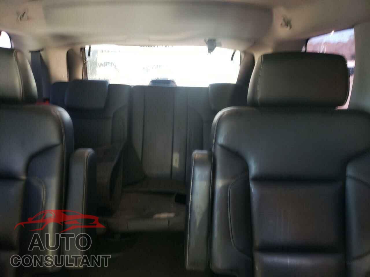 CHEVROLET TAHOE 2017 - 1GNSCBKC8HR367925
