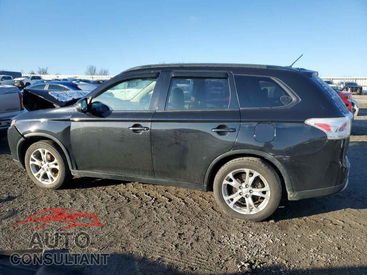 MITSUBISHI OUTLANDER 2015 - JA4AD3A38FZ014195