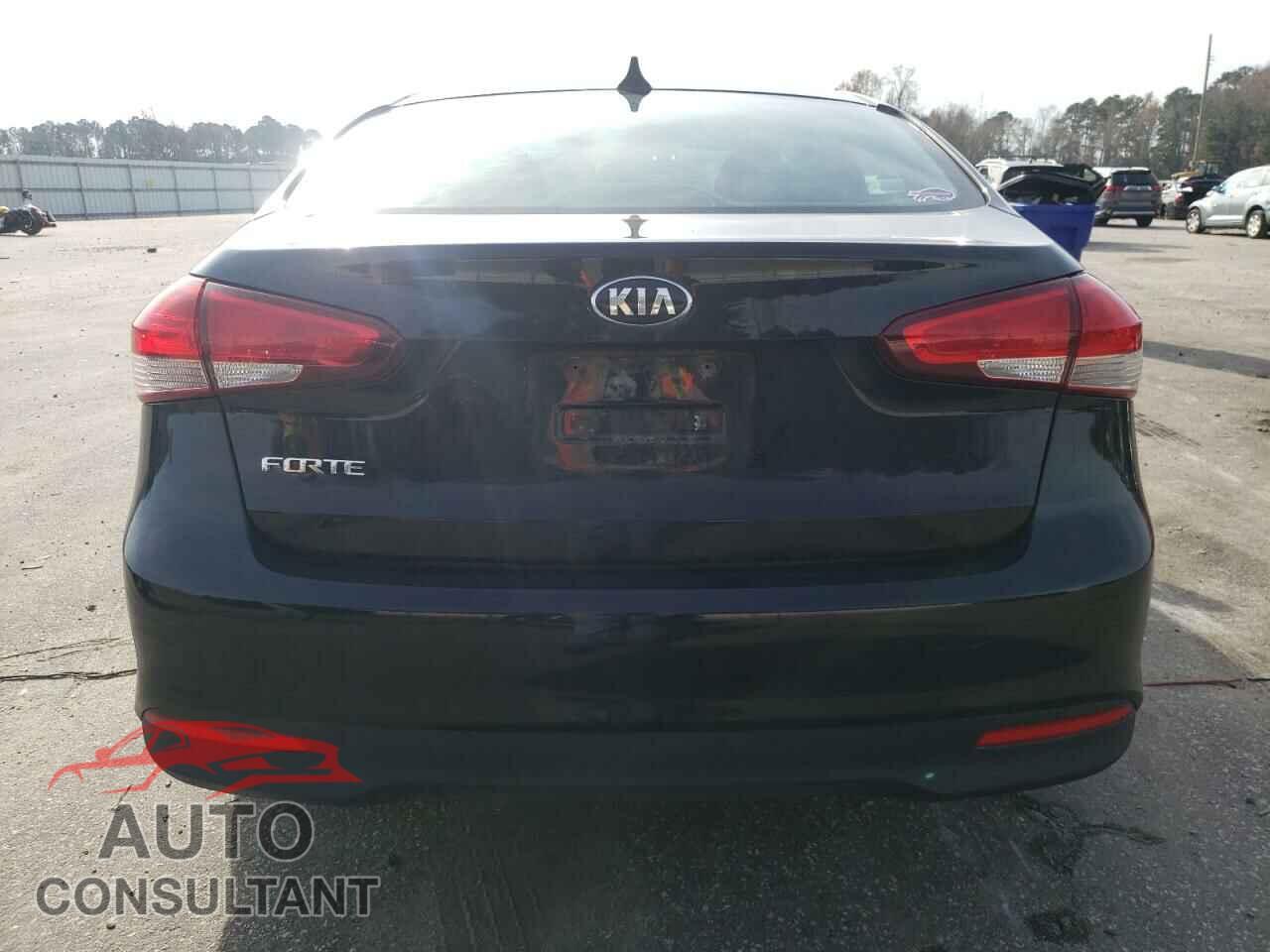 KIA FORTE 2017 - 3KPFK4A72HE068522