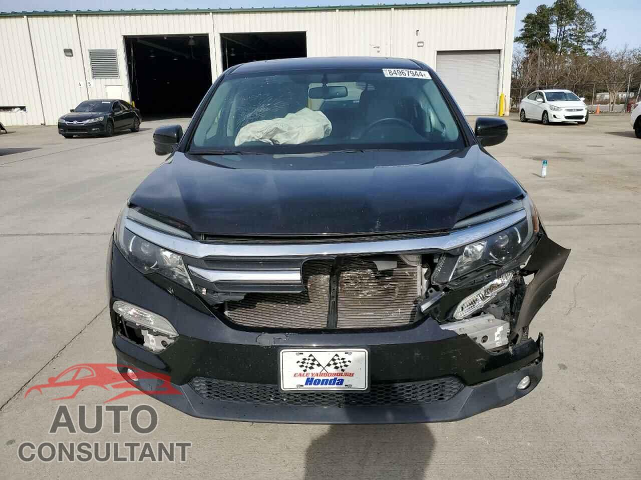 HONDA PILOT 2017 - 5FNYF6H50HB040175