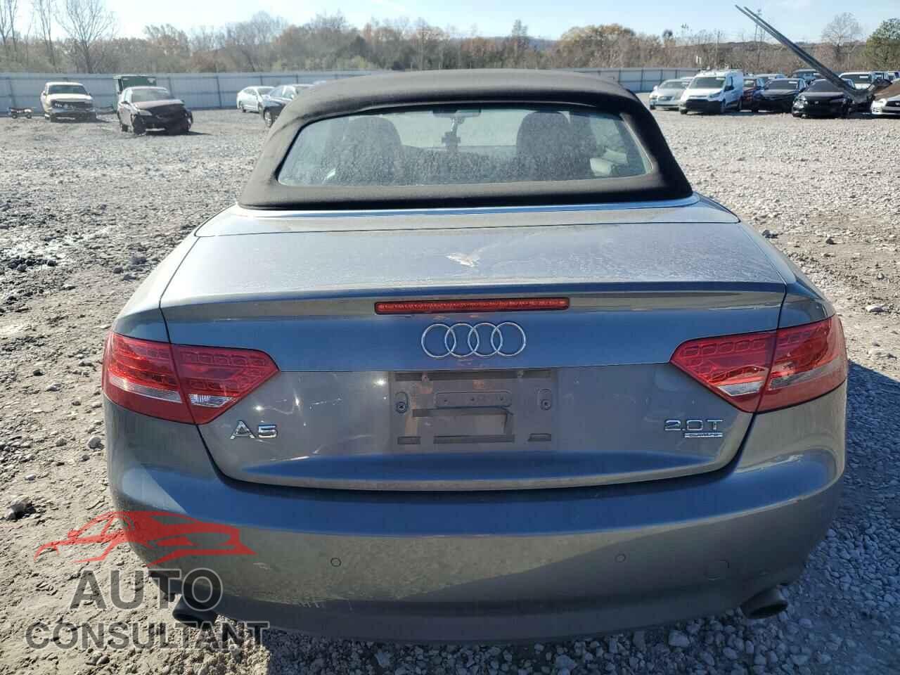 AUDI A5 2012 - WAULFAFH0CN000681